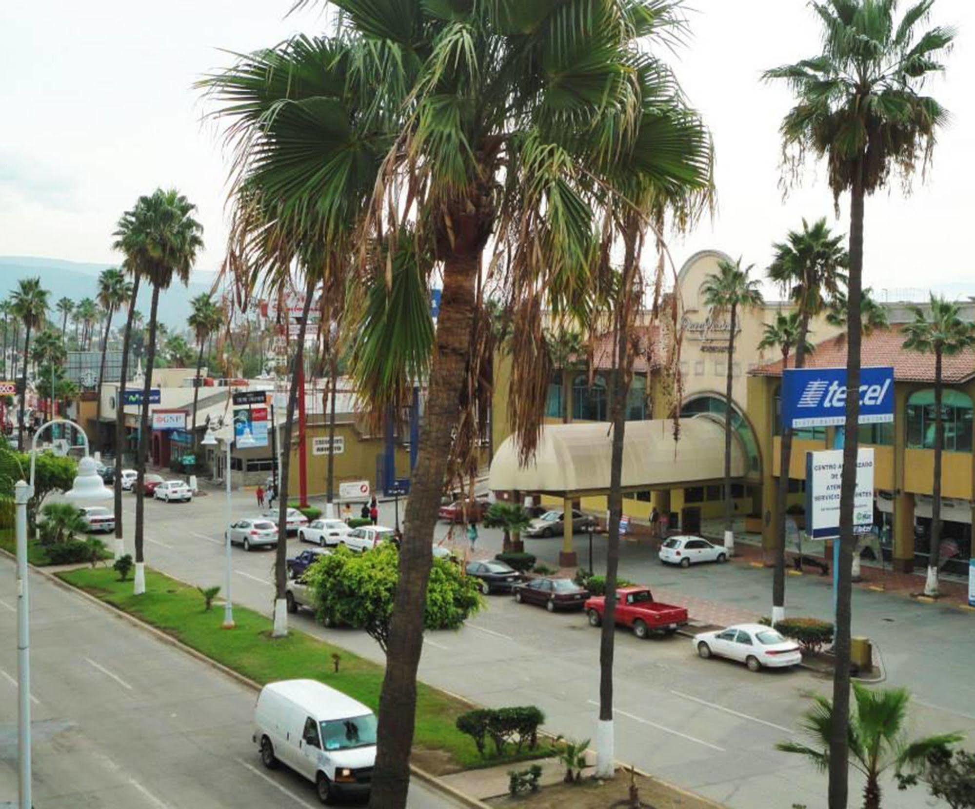 Hotel Santo Tomas Ensenada Exterior photo